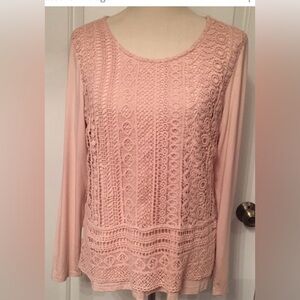 🪷NEW! Chico’s Lola Lace Pink Long Sleeves, Scoop Neck Blouse Tee. Size 1 M NWT